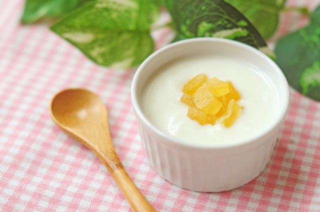 乳製品またはフルーツを取るには朝が最適
