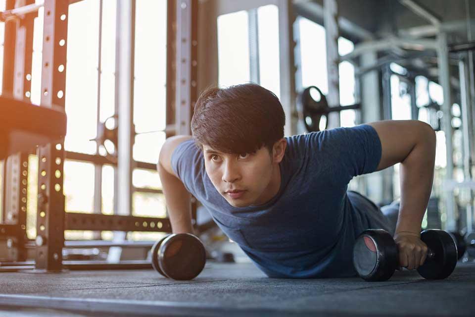 筋トレ初心者向け！おすすめ筋トレメニュー5選など徹底解説！