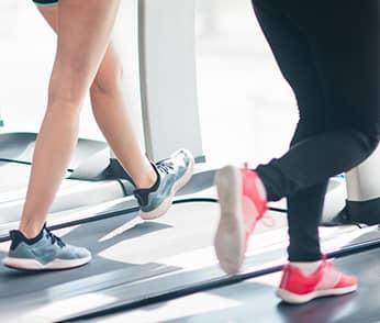 シューズの履き替え不要