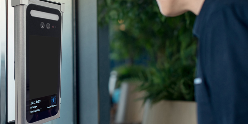 02 顔写真撮影及び顔認証登録